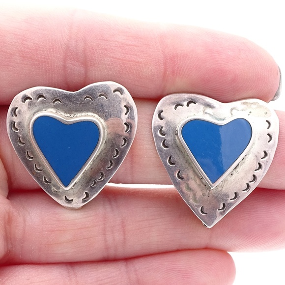 VINTAGE TAXCO MEXICO BLUE HEART CLIP ON EARRINGS - Picture 6 of 6